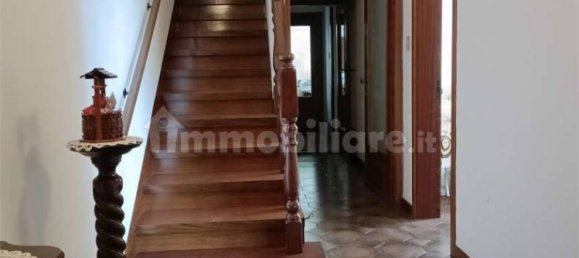 2 bedrooms Villa in Ferrara, Italy No. 378563 2