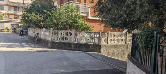 Гараж 14м² в Кьявари, Италия № 362497 10