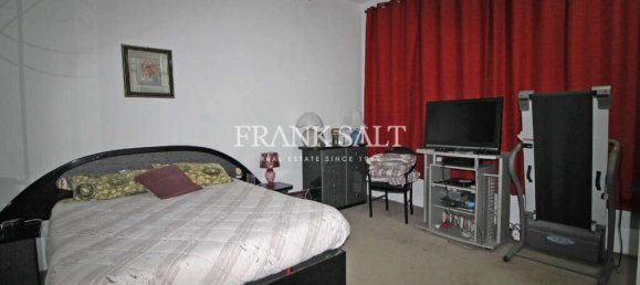 2 Schlafzimmer Maisonette-Wohnung in Qormi, Malta, Nr. 1925 4