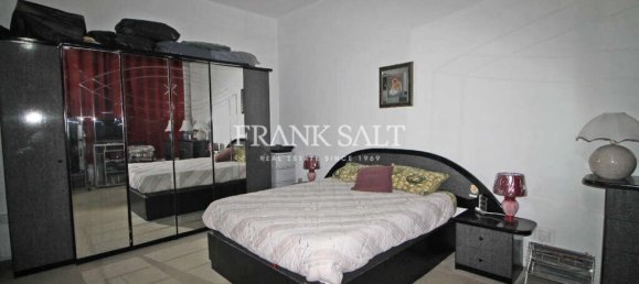 2 Schlafzimmer Maisonette-Wohnung in Qormi, Malta, Nr. 1925 5