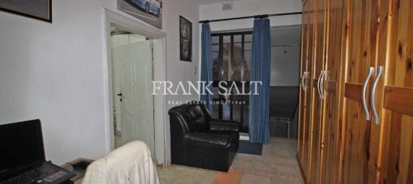 2 Schlafzimmer Maisonette-Wohnung in Qormi, Malta, Nr. 1925 8