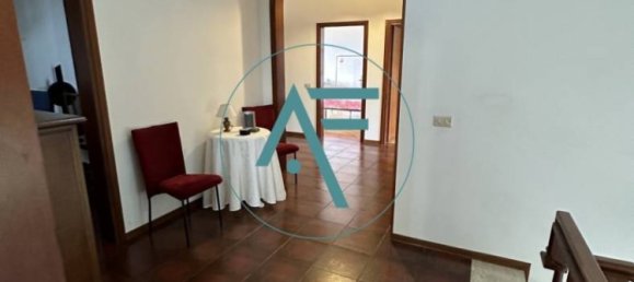 3 bedrooms Villa in Ravenna, Italy No. 108731 8