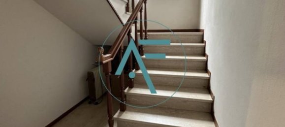 3 bedrooms Villa in Ravenna, Italy No. 108731 4