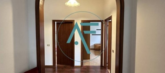 3 bedrooms Villa in Ravenna, Italy No. 108731 10