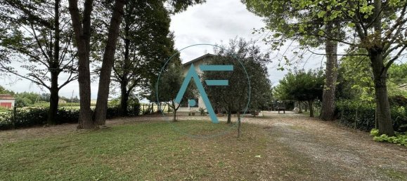 3 bedrooms Villa in Ravenna, Italy No. 108731 17