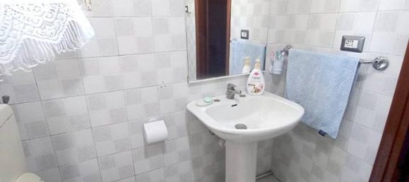 3غرفة منزل في Gualtieri, Italy رقم 159719 5