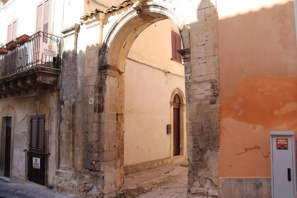 1 bedroom House in Noto, Italy No. 329336