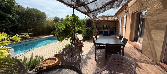 4 bedrooms House in Marseille, France No. 289591 2