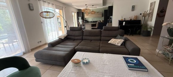 4 bedrooms House in Marseille, France No. 289591 4