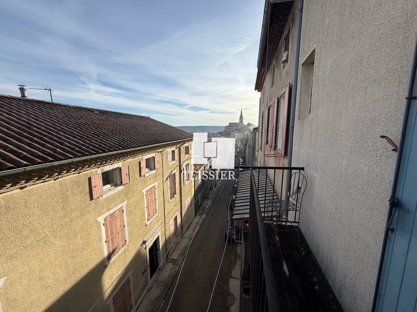 Adosado de 3 dormitorios en Joyeuse, France No. 270533