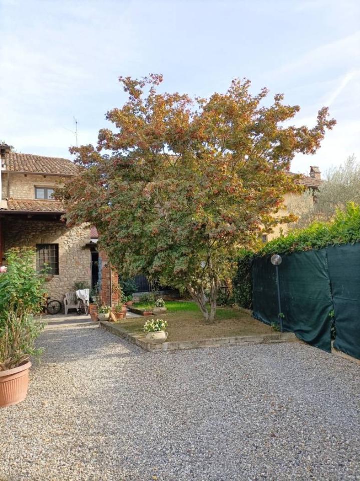 5 rooms House in Podenzano, Italy No. 35622