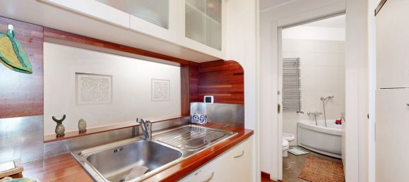 2 Schlafzimmer Wohnung in Milan, Italy, Nr. 357838 11