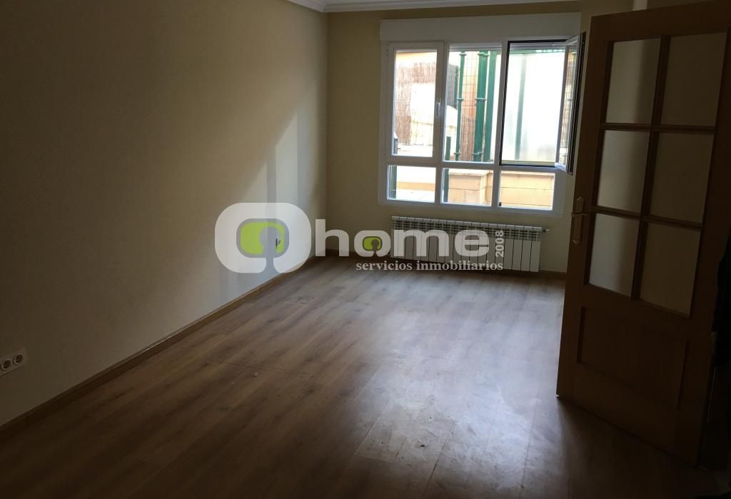 5 غرف نوم تاون هاوس في Zamora, Spain رقم 92276