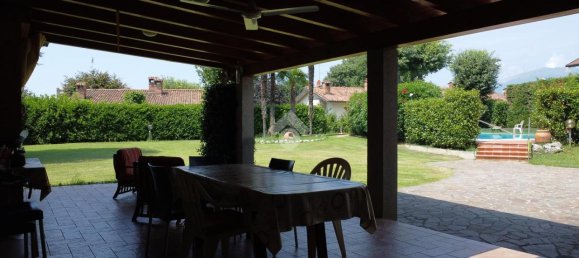 Villa de 7 habitaciónes en Mozzo, Italy No. 6540 5