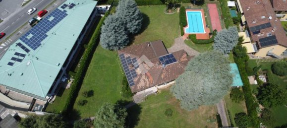 Villa de 7 habitaciónes en Mozzo, Italy No. 6540 28