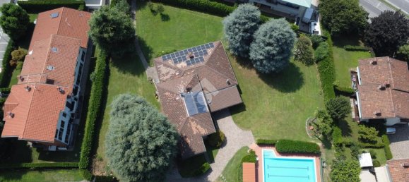 Villa de 7 habitaciónes en Mozzo, Italy No. 6540 27