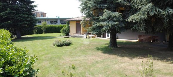 Villa de 7 habitaciónes en Mozzo, Italy No. 6540 20