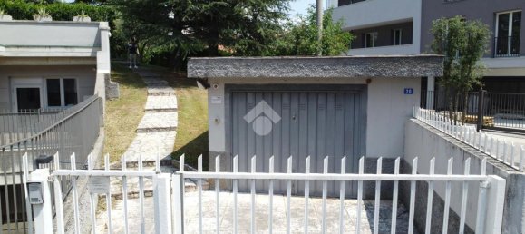 Villa de 7 habitaciónes en Mozzo, Italy No. 6540 7