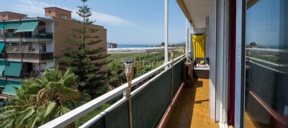 Apartamento de 2 dormitorios en Sant Andreu de Llavaneres, Spain No. 72677 12