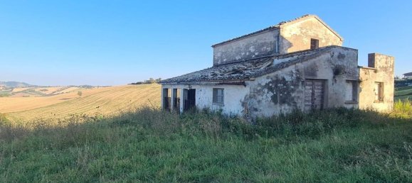 6 rooms House in Recanati, Italy No. 164606 8