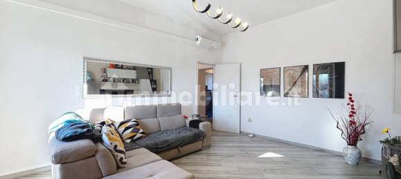 2 bedrooms Apartment in San Giuliano Terme, Italy No. 50490 4