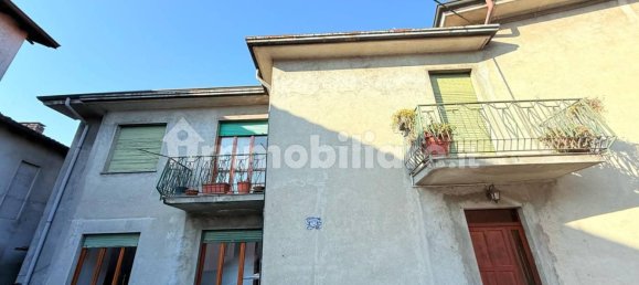 4 bedrooms Villa in Cermenate, Italy No. 170440 28