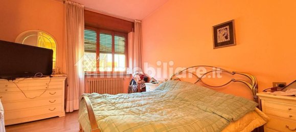 4 bedrooms Villa in Cermenate, Italy No. 170440 23