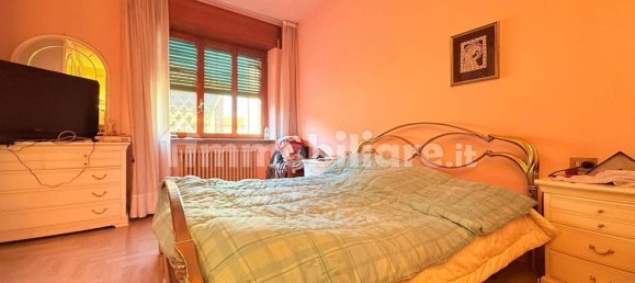 4 bedrooms Villa in Cermenate, Italy No. 170440 22