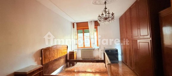 4 bedrooms Villa in Cermenate, Italy No. 170440 3