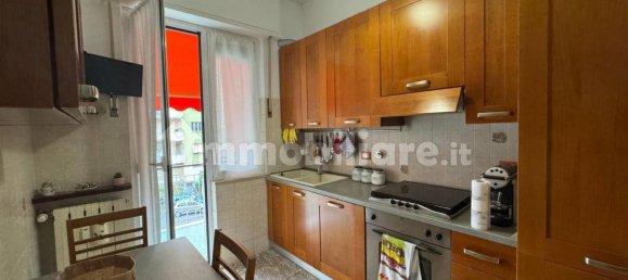 Квартира с 2 спальнями в Савона, Италия № 354753 4