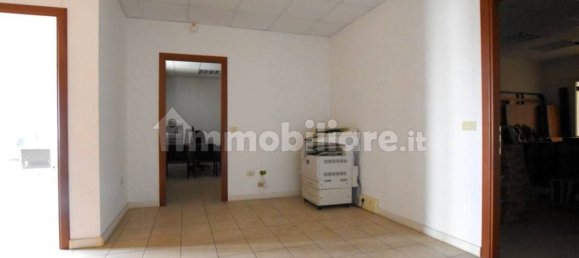 4-salle Bureau à Sassari, Italy No. 209333 5