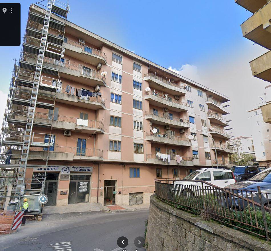 3 bedrooms Apartment in Enna, Italy No. 221320