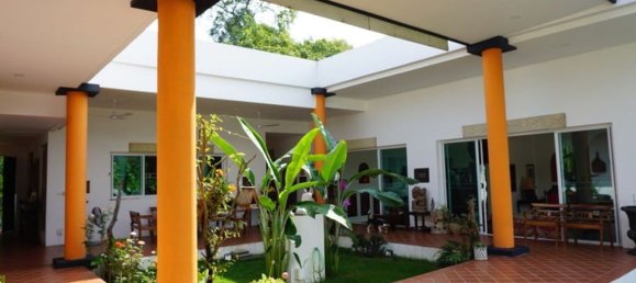 5 bedrooms House in Chiang Mai, Thailand No. 27038 4