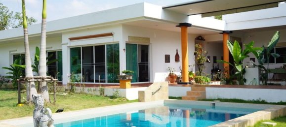 5 bedrooms House in Chiang Mai, Thailand No. 27038 2