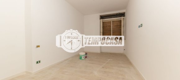 2 rooms Apartment in Rome, Italy No. 266235 11