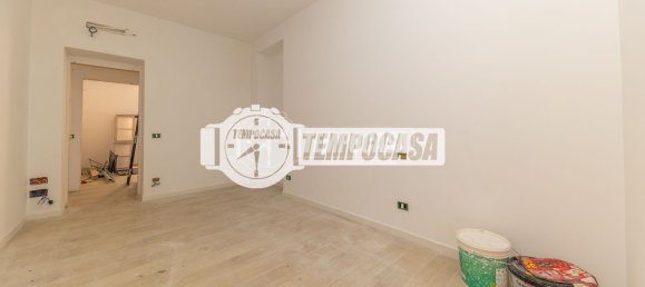2 rooms Apartment in Rome, Italy No. 266235 15