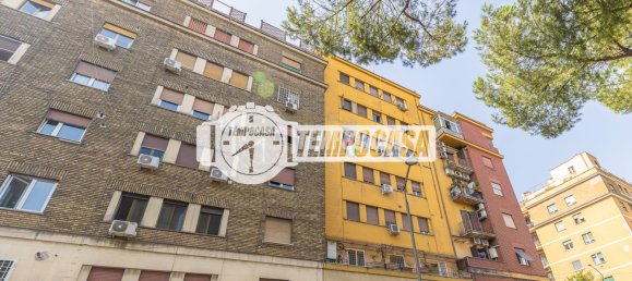 2 rooms Apartment in Rome, Italy No. 266235 27