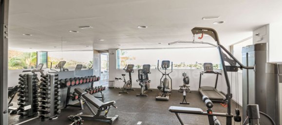 Apartamento de 2 dormitorios en Estepona, Spain No. 57326 26