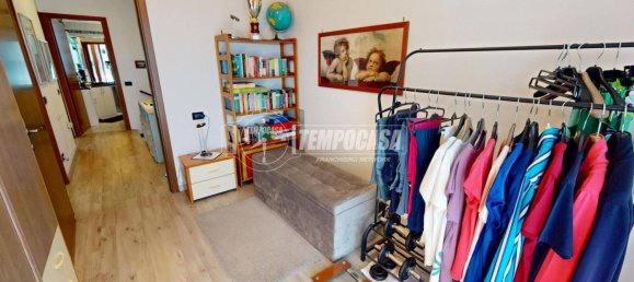 3 bedrooms House in Cadorago, Italy No. 296796 16