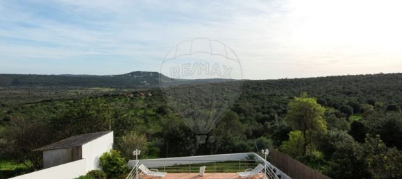 3 bedrooms House in Loule, Portugal No. 30035 31