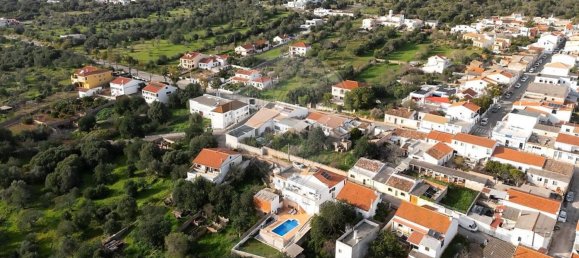 3 bedrooms House in Loule, Portugal No. 30035 46