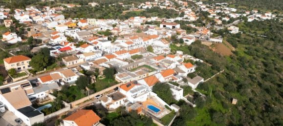 3 bedrooms House in Loule, Portugal No. 30035 45
