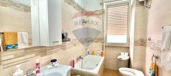 2 Schlafzimmer Wohnung in Calvizzano, Italy, Nr. 262166 12