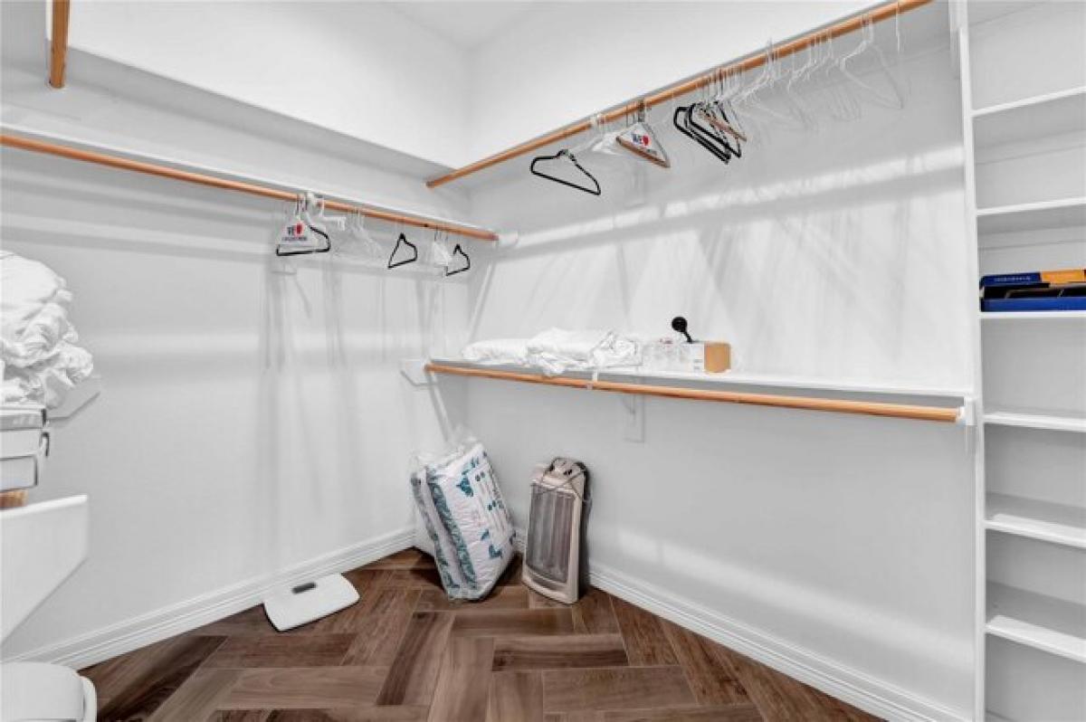 6 bedrooms House in Livingston, USA No. 308794