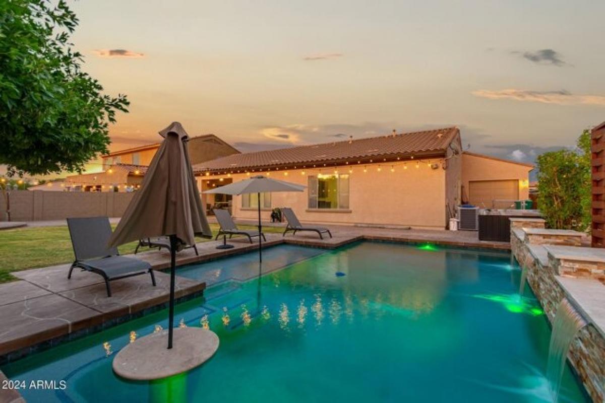 4 bedrooms House in Litchfield Park, USA No. 436452