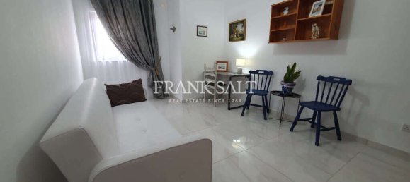 3 bedrooms Apartment in Pembroke, Malta No. 7329 6