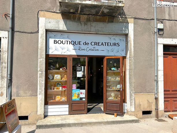  عقار تجاري في Seyssel, France 55متر مربع رقم 313642