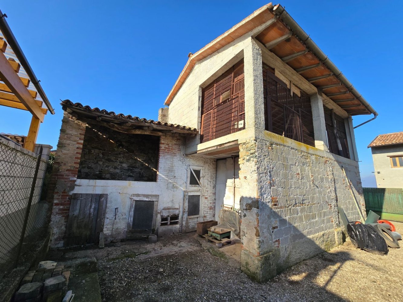 2 rooms House in Udine, Italy No. 100627