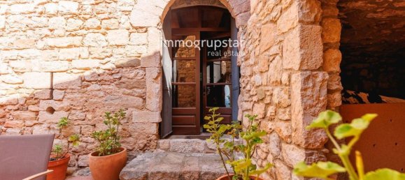 17 bedrooms House in Girona, Spain No. 172076 17