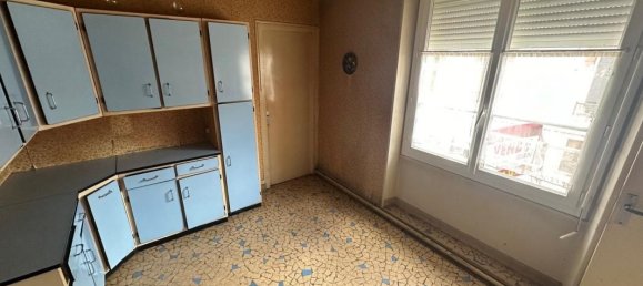 2 bedrooms House in Chatillon-sur-Loire, France No. 86338 3